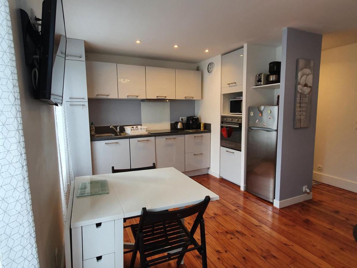 Appartement T2 4 Personnes Wifi Et Climatisation Bagnères-de-Luchon المظهر الخارجي الصورة