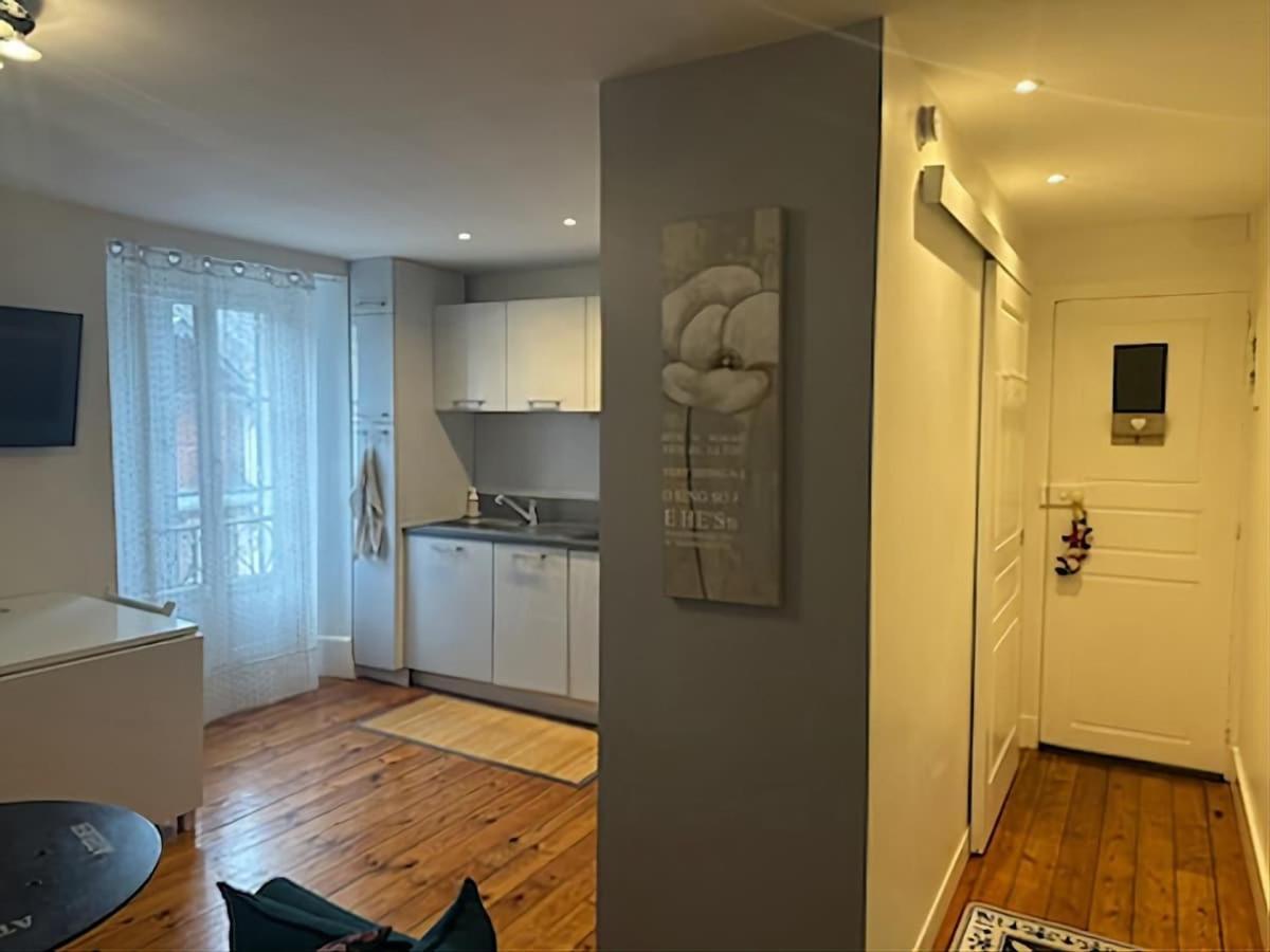 Appartement T2 4 Personnes Wifi Et Climatisation Bagnères-de-Luchon المظهر الخارجي الصورة