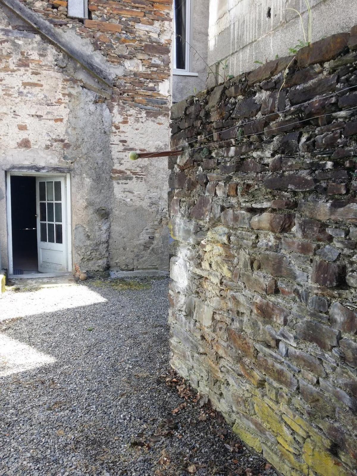 Appartement T2 4 Personnes Wifi Et Climatisation Bagnères-de-Luchon المظهر الخارجي الصورة